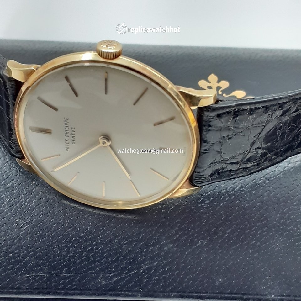 Patek Philippe Calatrava Mens watch Unisex Manual winding Yellow gold 25731 3