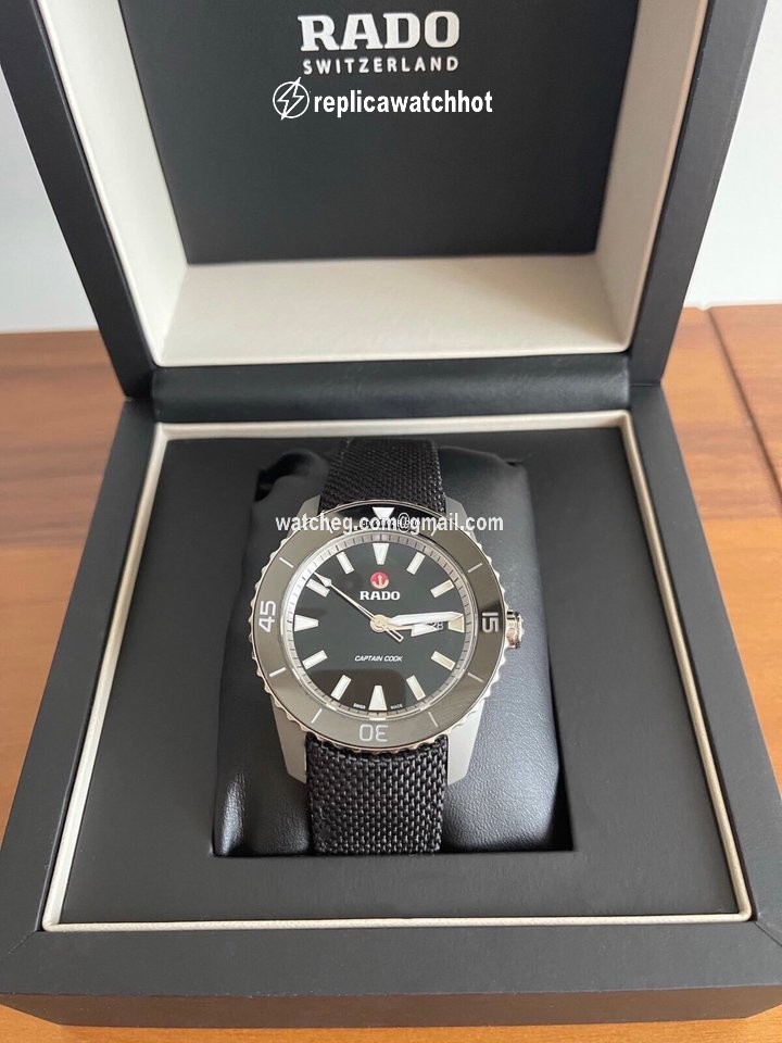 Rado HyperChrome Captain Cook Mens watch Unisex Automatic Titanium R32501206 3