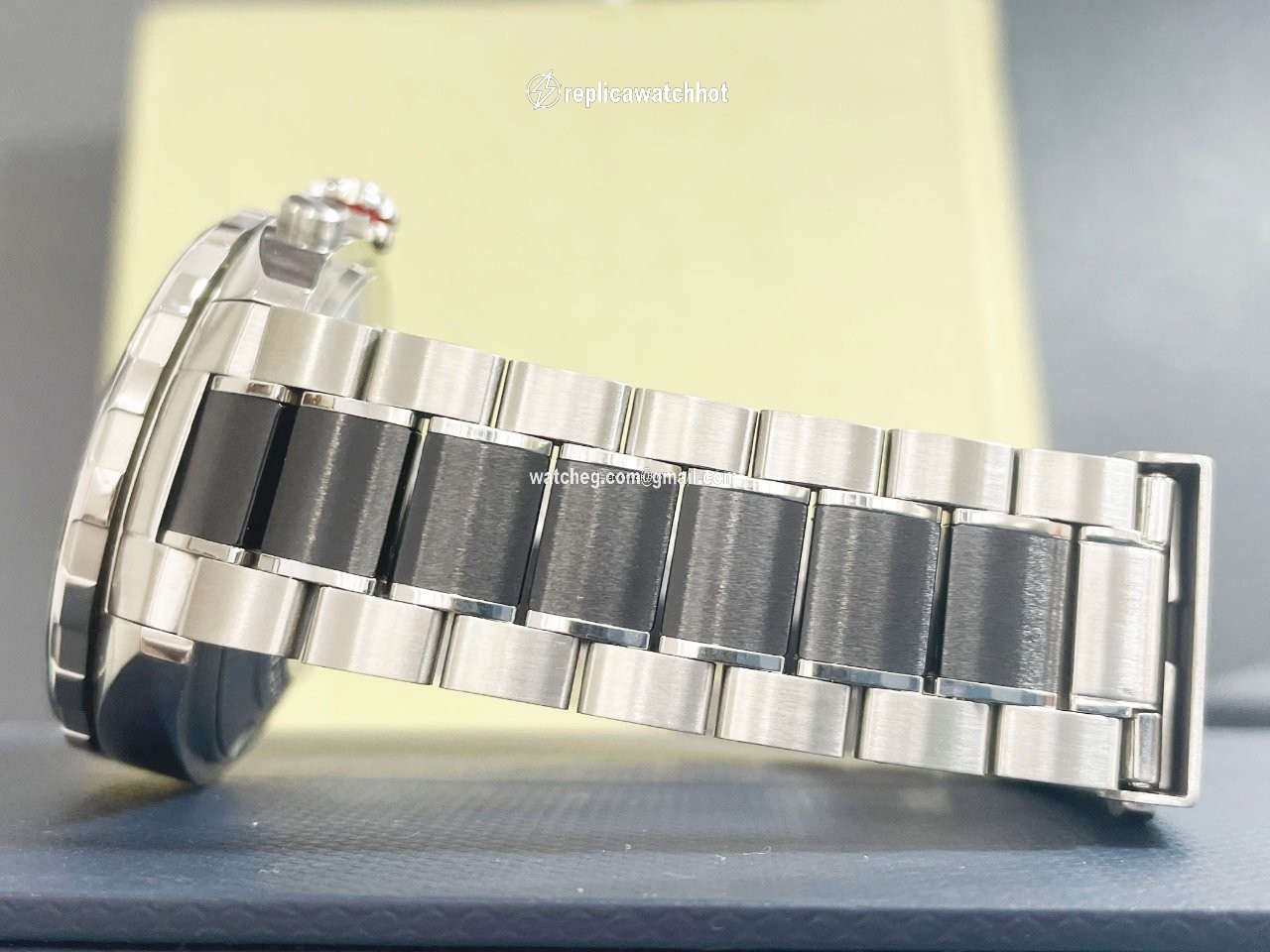 TAG Heuer Formula 1 Calibre 16 Mens watch Unisex Automatic Steel CAZ2012-0 3