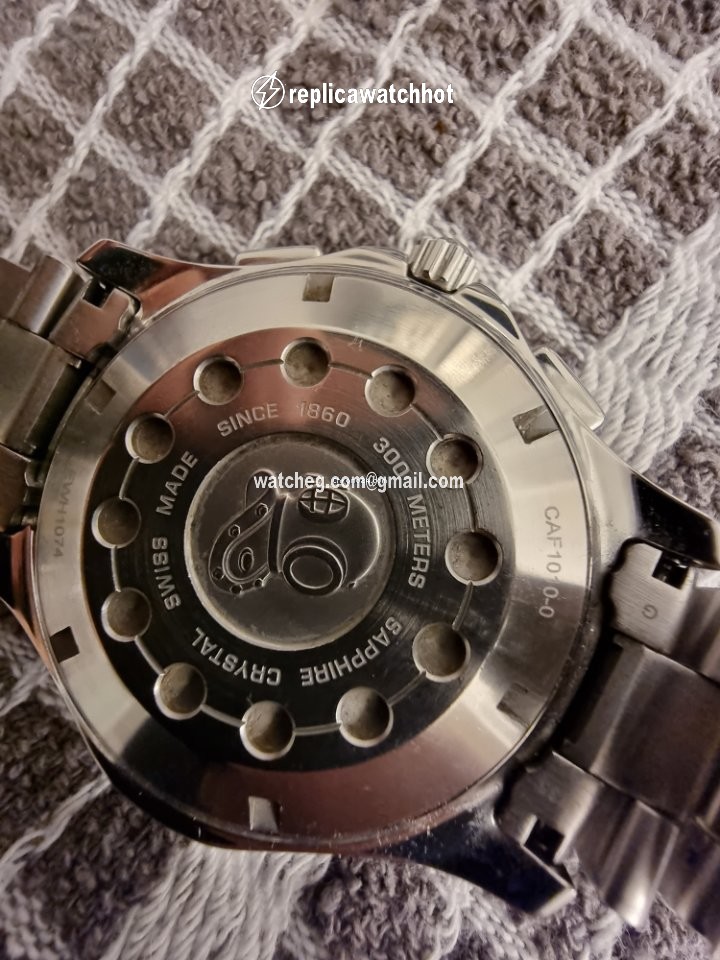 TAG Heuer Aquaracer 300M Mens watch Unisex Quartz CAF1010-0 3
