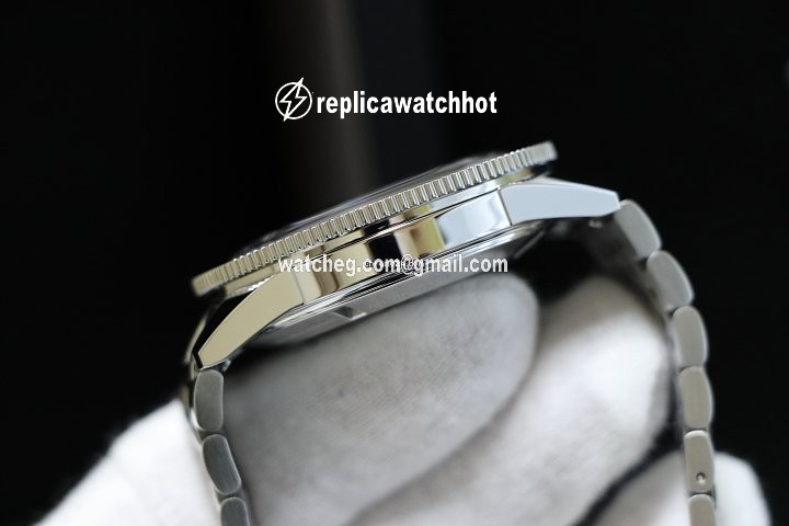 Rado HyperChrome Captain Cook Automatic Steel R32105153 3