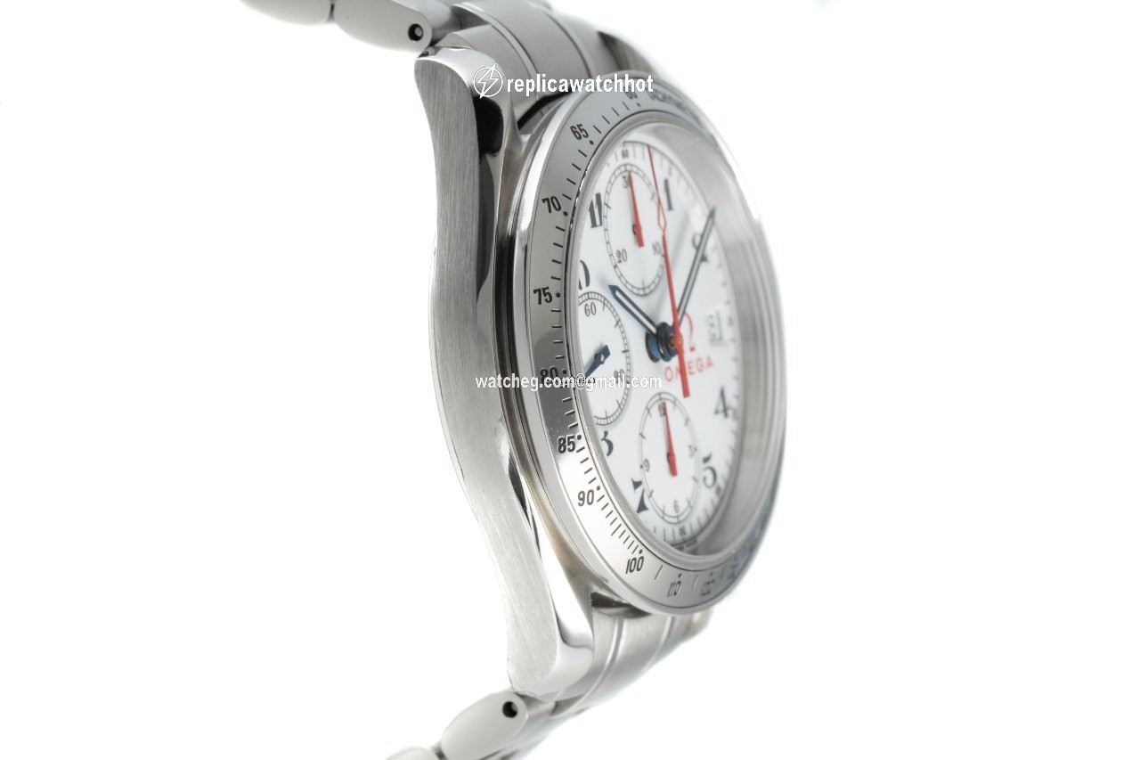 Omega Speedmaster Date Mens watch Unisex Automatic Steel 323.10.40.40.04.001 3