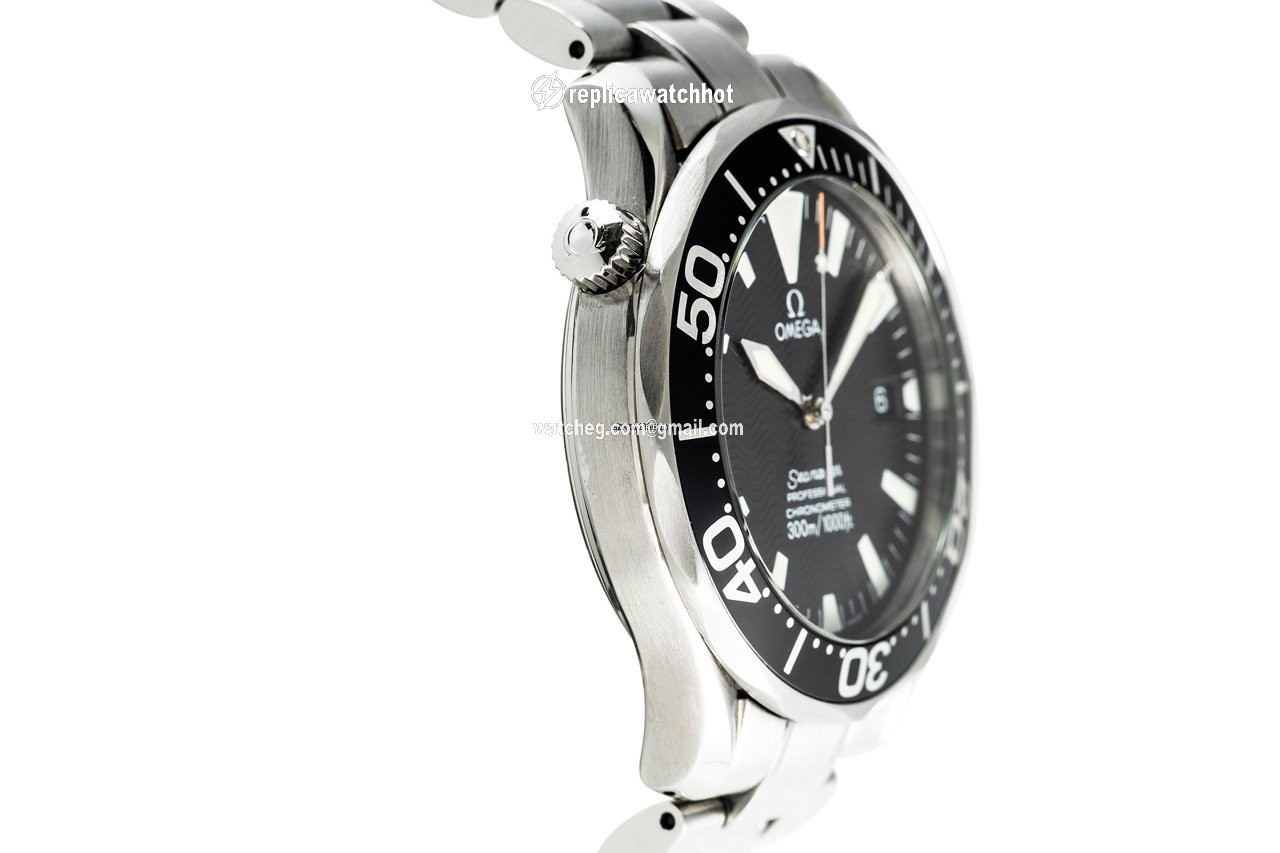 Omega Seamaster Diver 300 M Mens watch Unisex Automatic Steel 2254.50.00 3