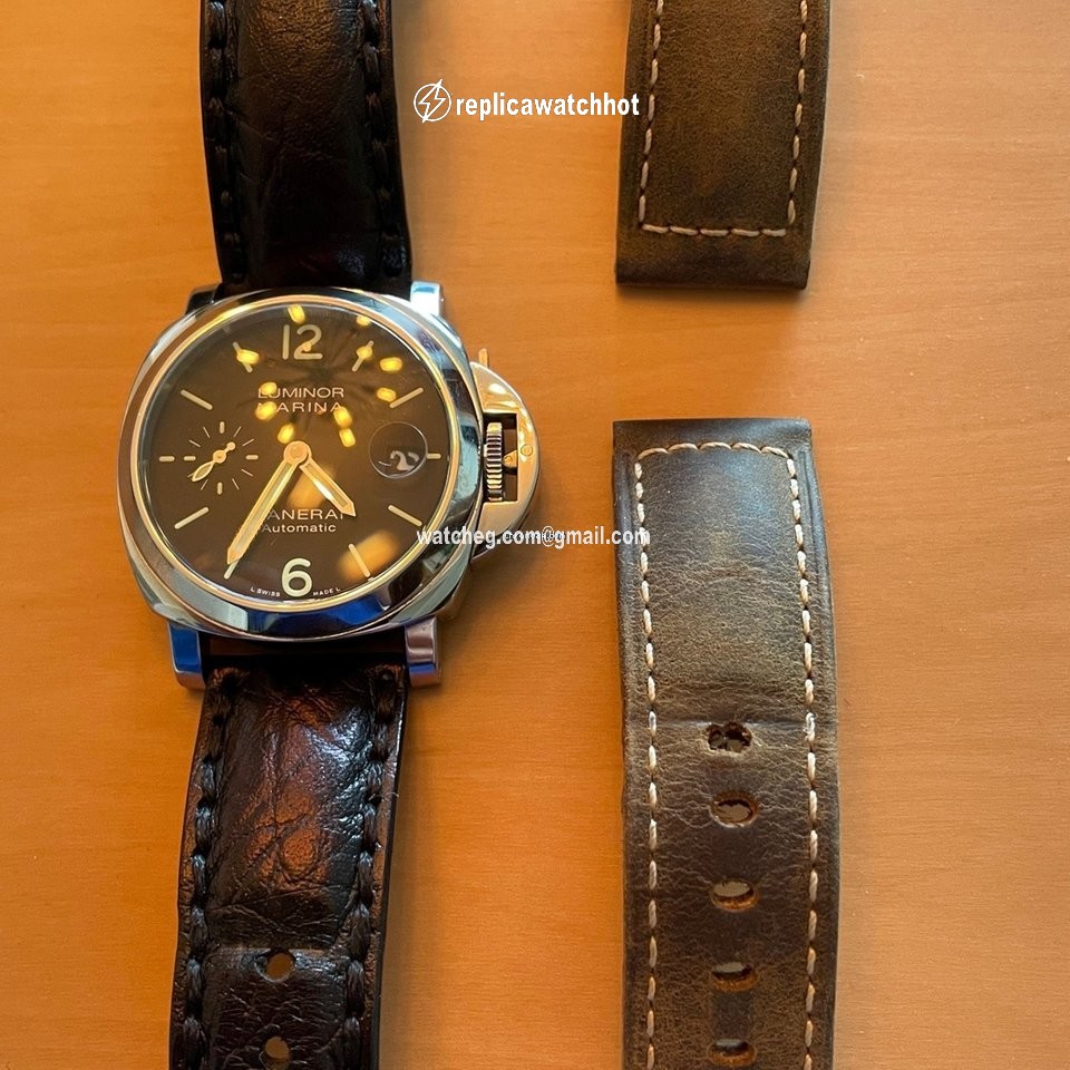 Panerai Luminor Marina Automatic Mens watch Unisex Automatic Steel PAM 01048 3