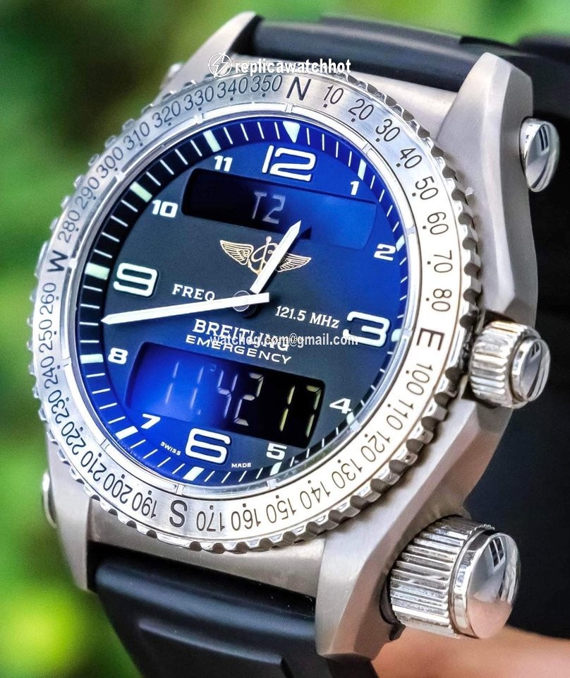 Breitling Emergency Mens watch Unisex Quartz Titanium E7632110 B576 3