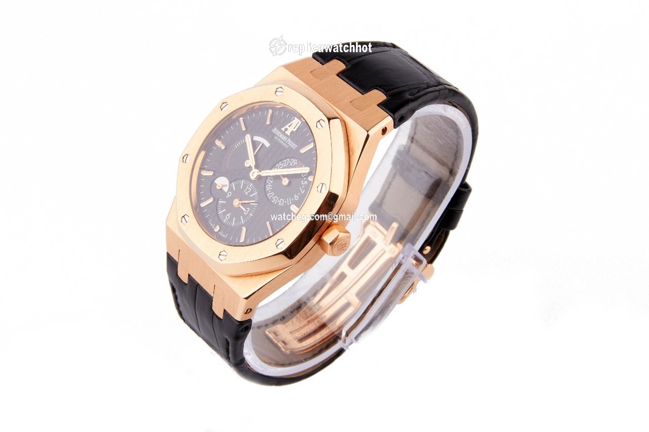 Audemars Piguet Royal Oak Dual Time Mens watch Unisex Automatic Rose gold 26120OR.OO.D002CR.01 3