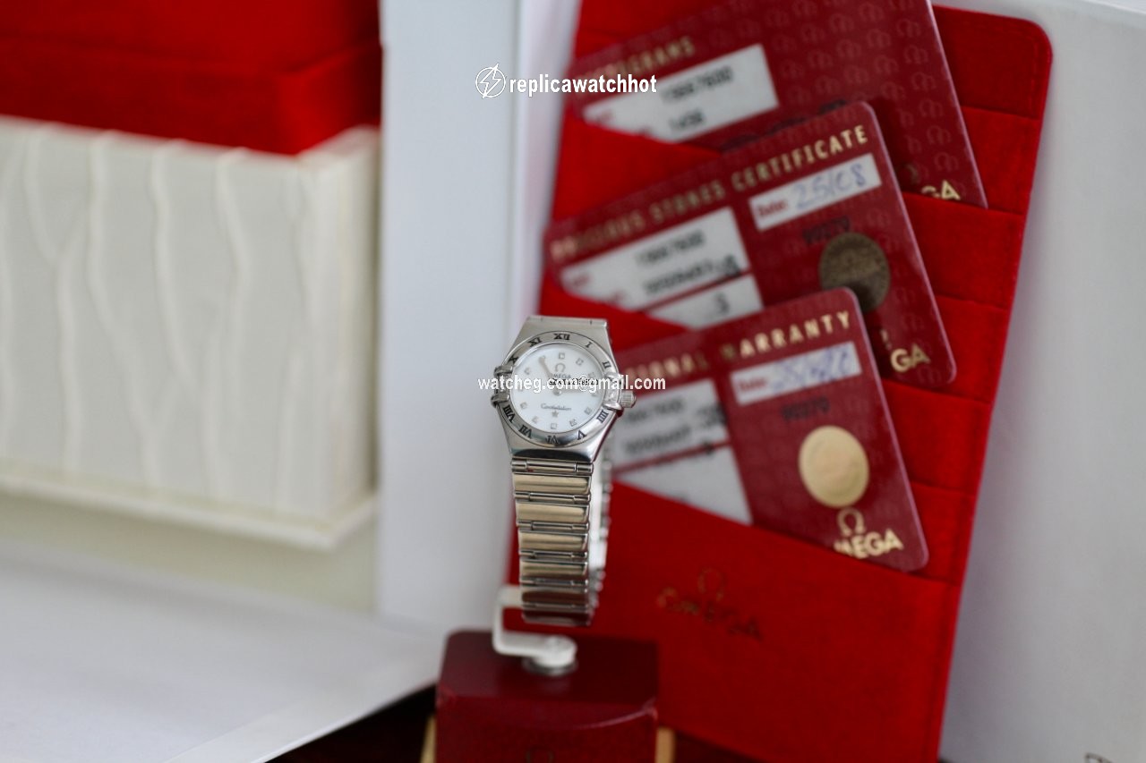 Omega Constellation Womens watch Quartz Steel 1566.76.00 3