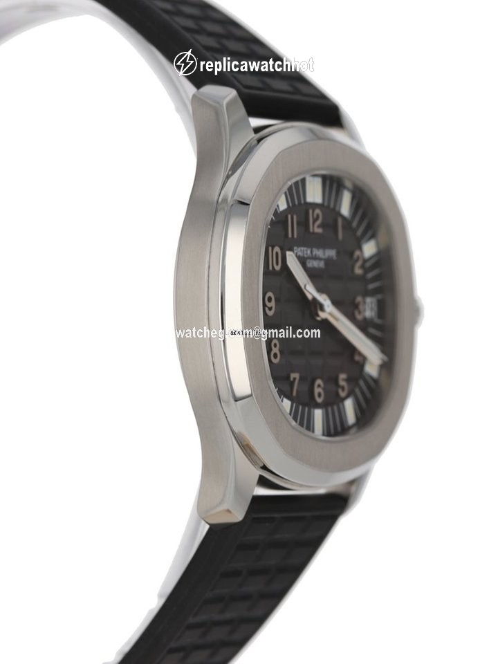 Patek Philippe Aquanaut Steel 5065 3