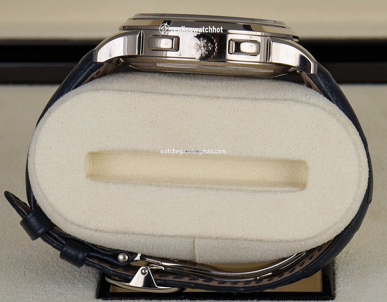 Patek Philippe World Time Chronograph Mens watch Unisex Automatic White gold 5930G 3