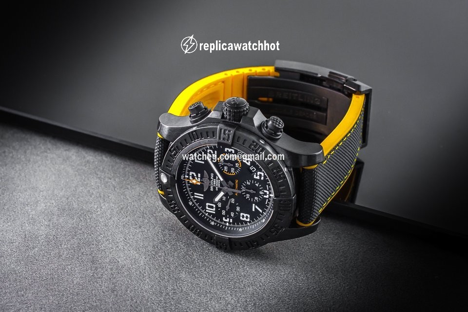 Breitling Avenger Hurricane Mens watch Unisex Automatic XB0180 3