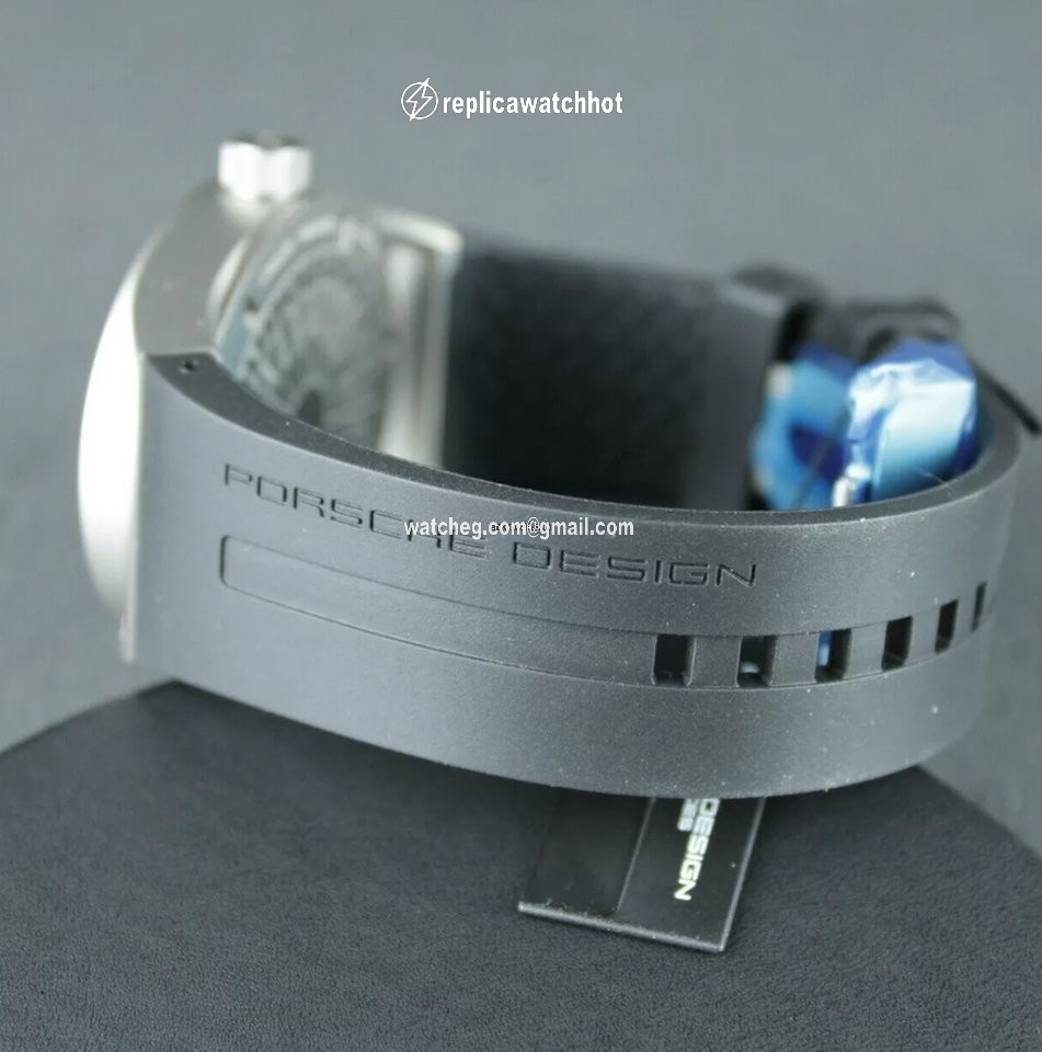 Porsche Design 1919 Mens watch Unisex Automatic Titanium 6020.2.01.0001.06.2 3