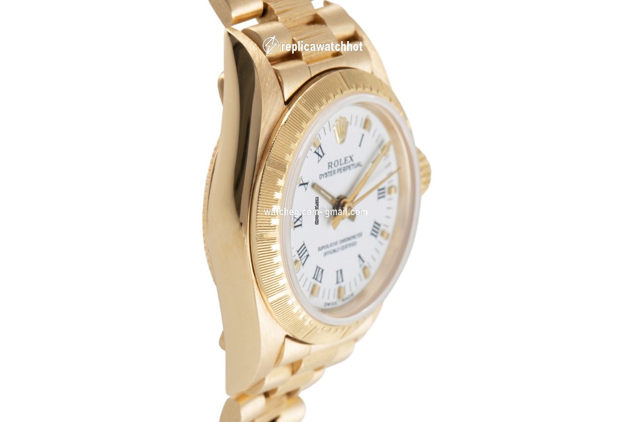 Rolex Oyster Perpetual 26 Womens watch Yellow gold Automatic 67198 3