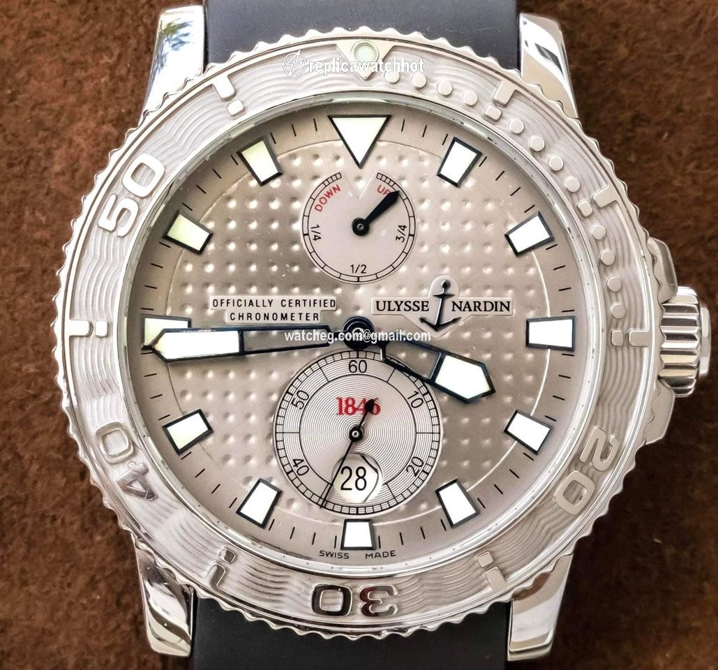 Ulysse Nardin Maxi Marine Diver Mens watch Unisex Automatic Steel 263-33-3 92 3