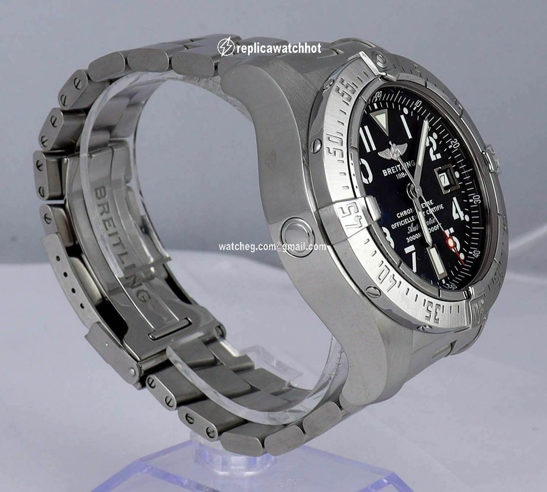 Breitling Avenger Seawolf Mens watch Unisex Automatic Steel A1733010 3
