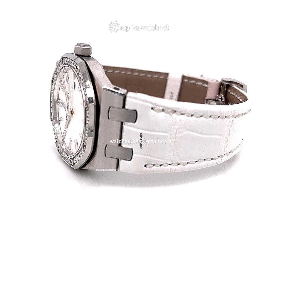 Audemars Piguet Royal Oak Lady Womens watch Quartz Steel 67651ST.ZZ.D011CR.01 3