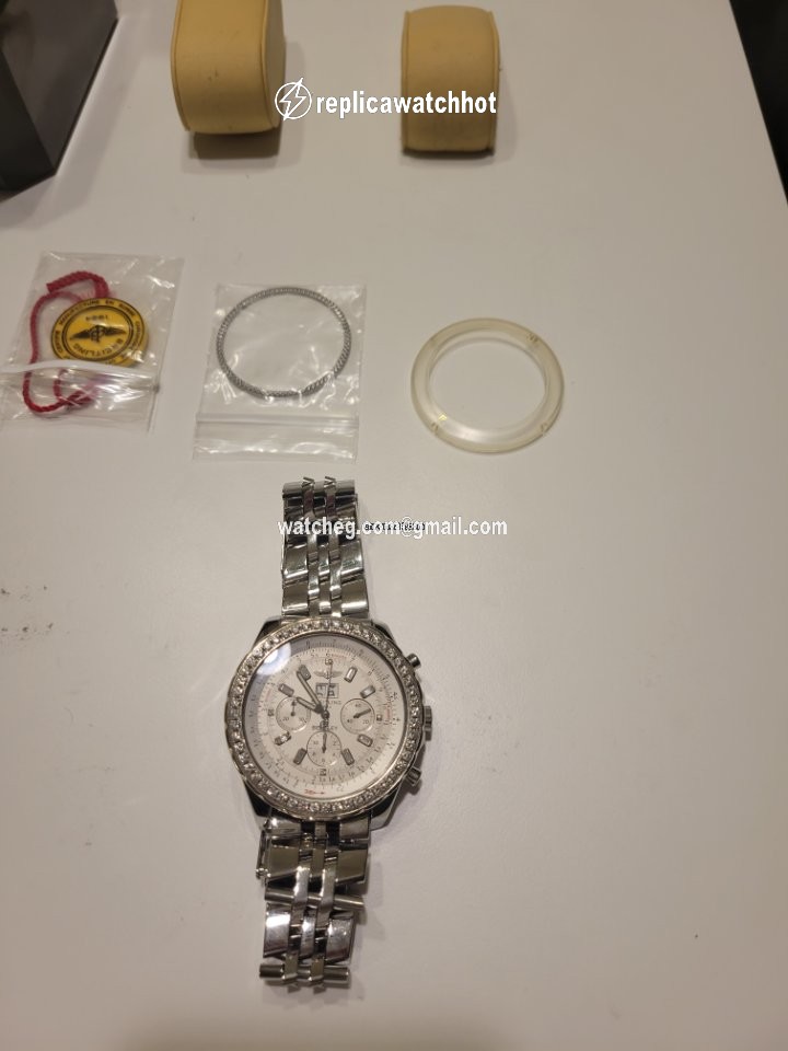 Breitling Bentley 6.75 Mens watch Unisex Automatic Steel A4436212 G573 3