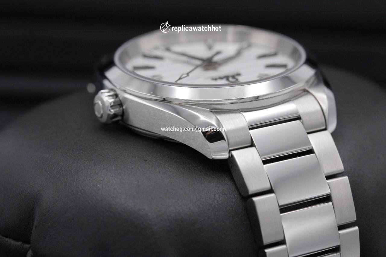 Omega Seamaster Aqua Terra Steel 220.10.38.20.02.001 3