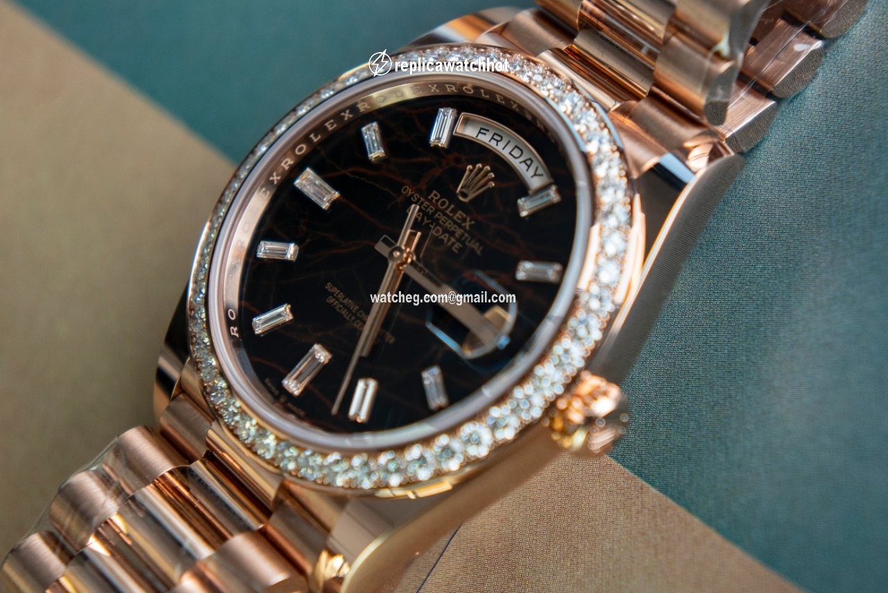 Rolex Day-Date 40 Mens watch Unisex Rose gold Automatic 228345RBR 3