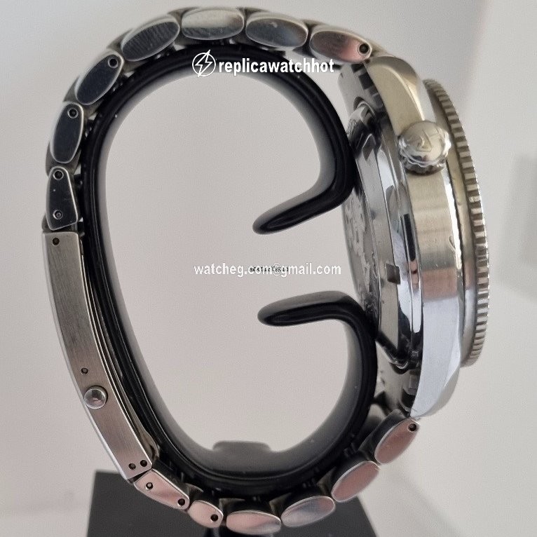 Omega Seamaster Planet Ocean Mens watch Unisex Automatic Steel 2201.50.00 3