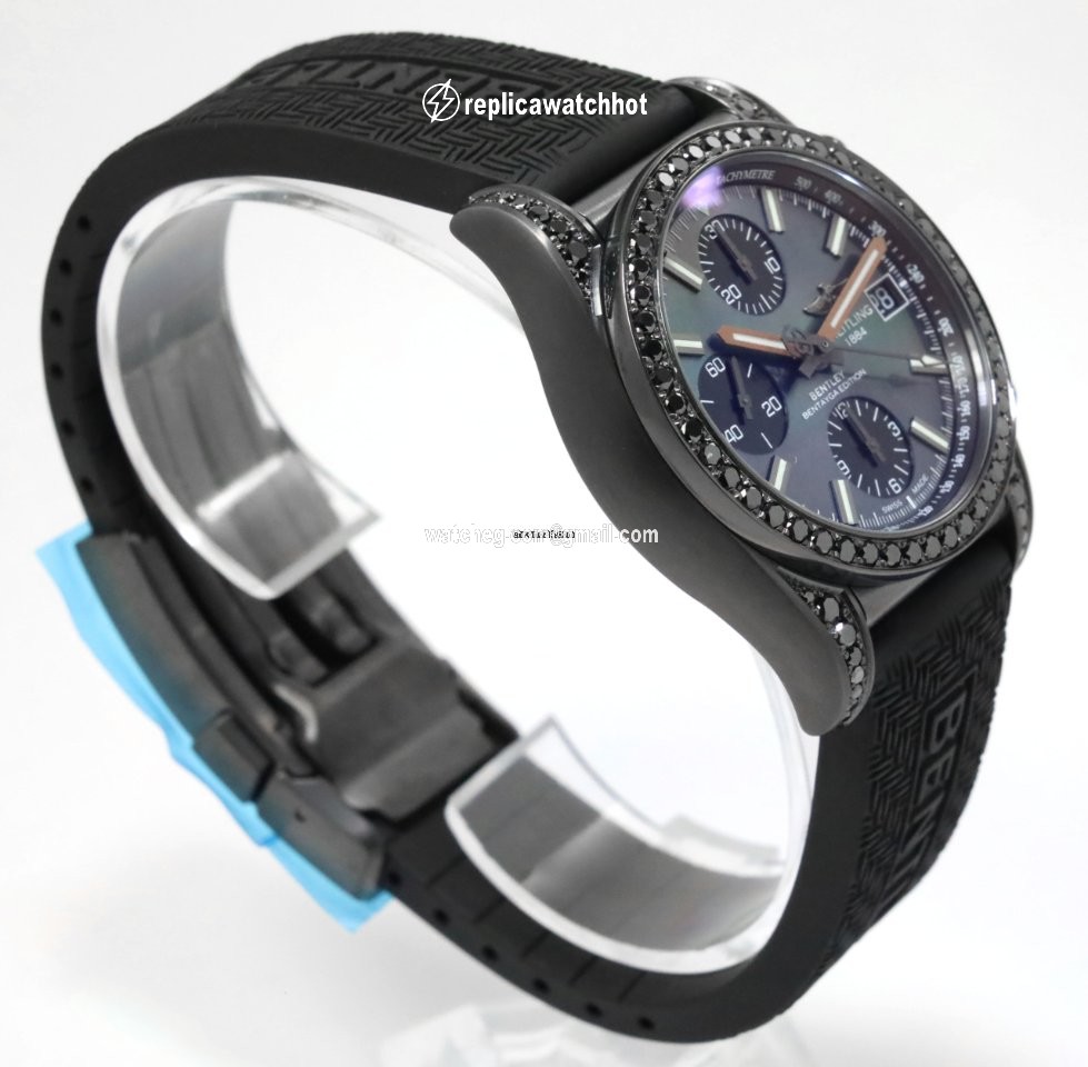 Breitling Chronomat 38 M133102Z BE70 3