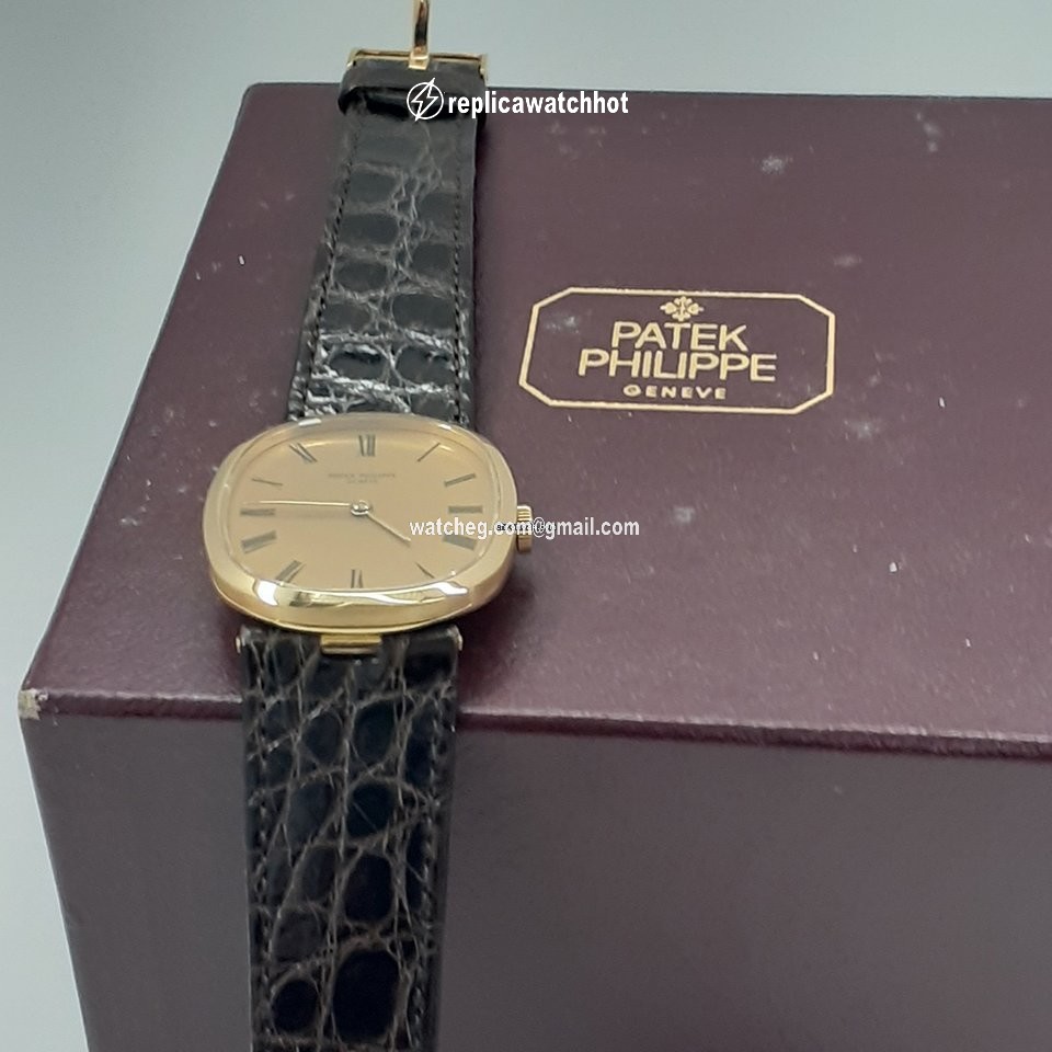 Patek Philippe Golden Ellipse Mens watch Unisex Manual winding Yellow gold 5206 3
