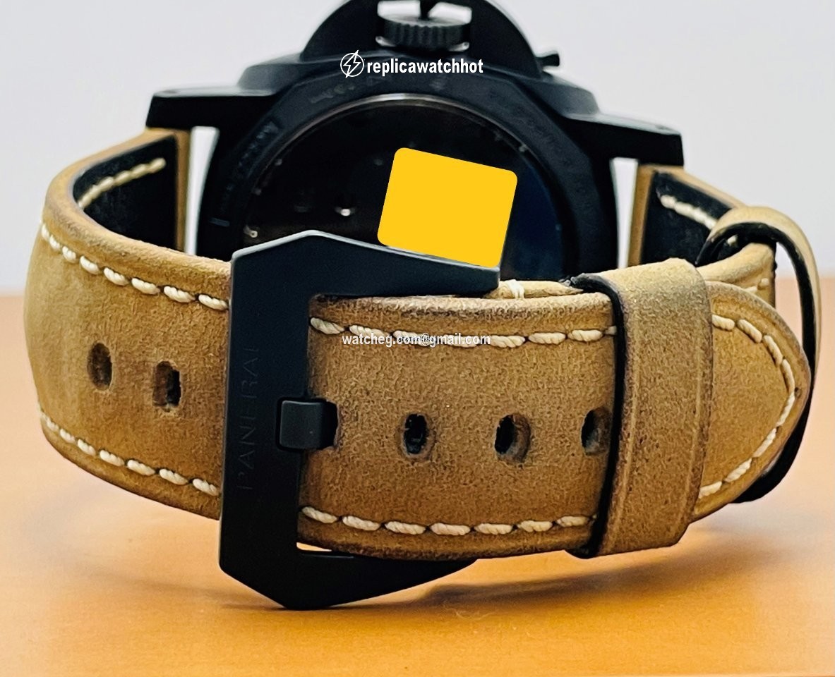 Panerai Special Editions Mens watch Unisex Manual winding Ceramic PAM 00375 3