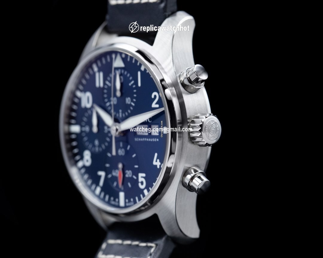 IWC Pilot Chronograph Mens watch Unisex Automatic Steel IW388101 3