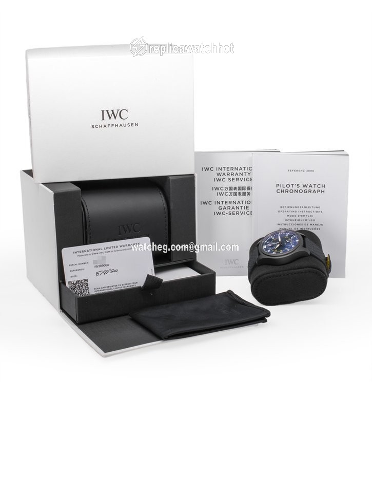 IWC Pilot Mens watch Unisex Automatic Steel IW389008 3
