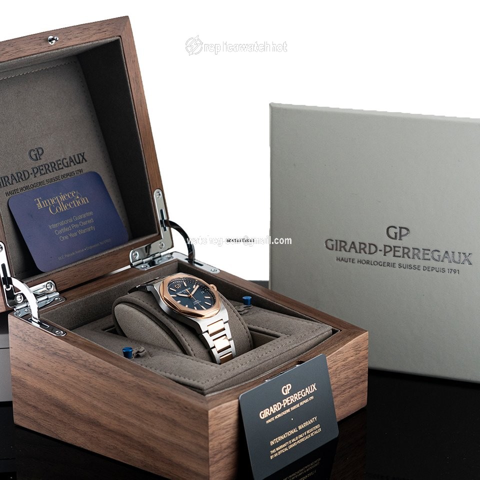 Girard Perregaux Laureato Automatic 81010-26-1834-26A 3