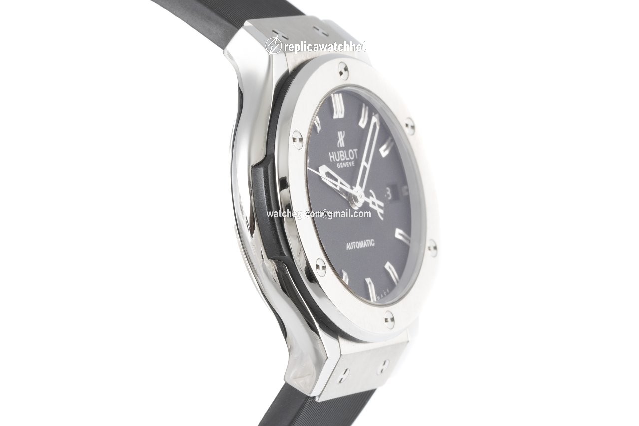 Hublot Classic Fusion 45, 42, 38, 33 mm Mens watch Unisex Automatic Titanium 565.NX.1170.LR 3