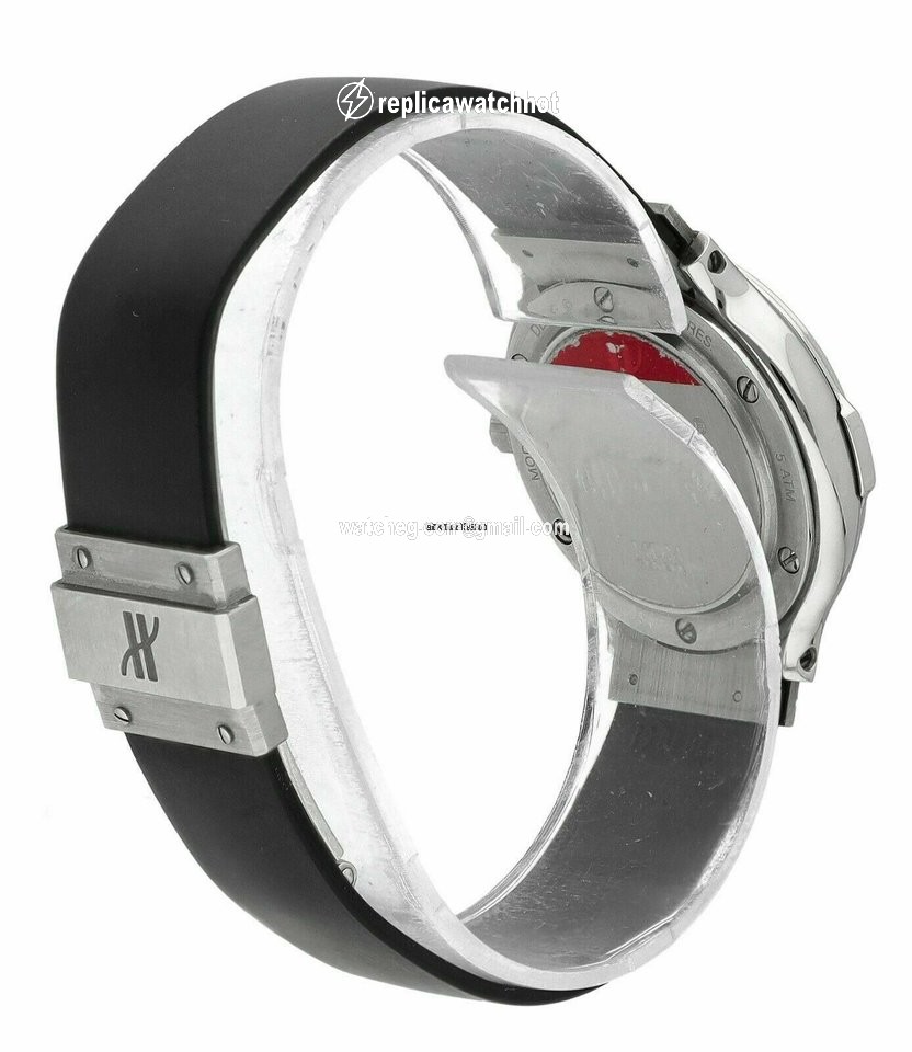 Hublot Classic Quartz Steel 1390.124.5.054 3