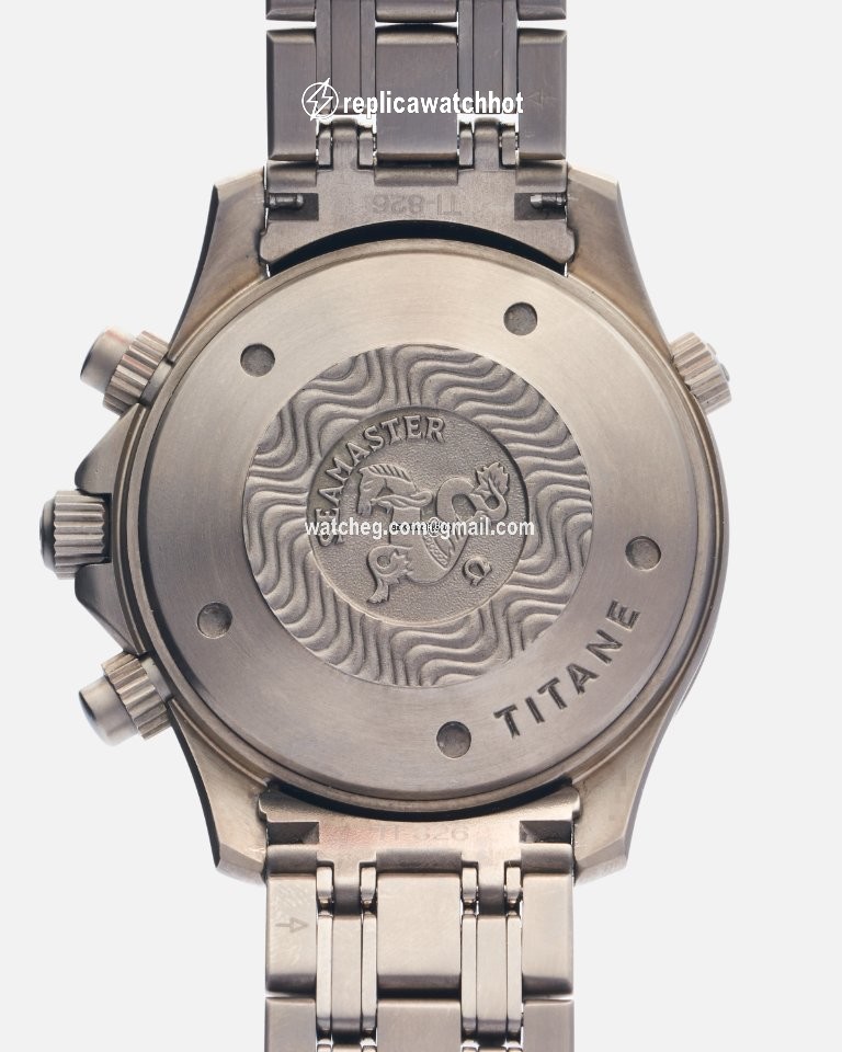 Omega Seamaster Diver 300 M Mens watch Unisex Automatic Titanium 2298.80.00 3