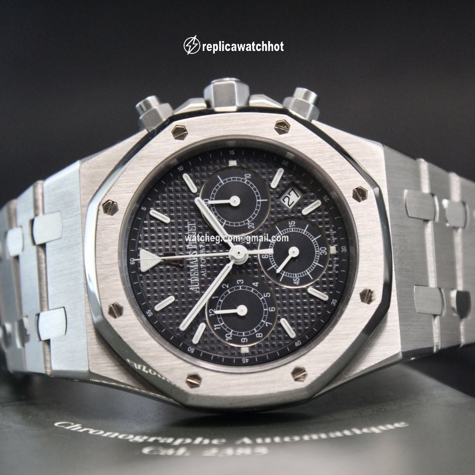 Audemars Piguet Royal Oak Chronograph Mens watch Unisex Automatic Steel 25860ST O 1110ST 01 3