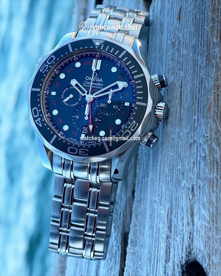 Omega Seamaster Diver 300 M Mens watch Unisex Automatic Steel 212.30.44.52.01.001 3
