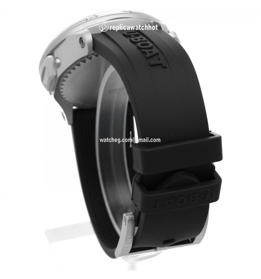 U-Boat Quartz Steel 8111 B 3
