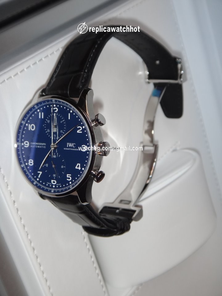 IWC Portuguese Chronograph Mens watch Unisex Automatic Steel IW371601 3