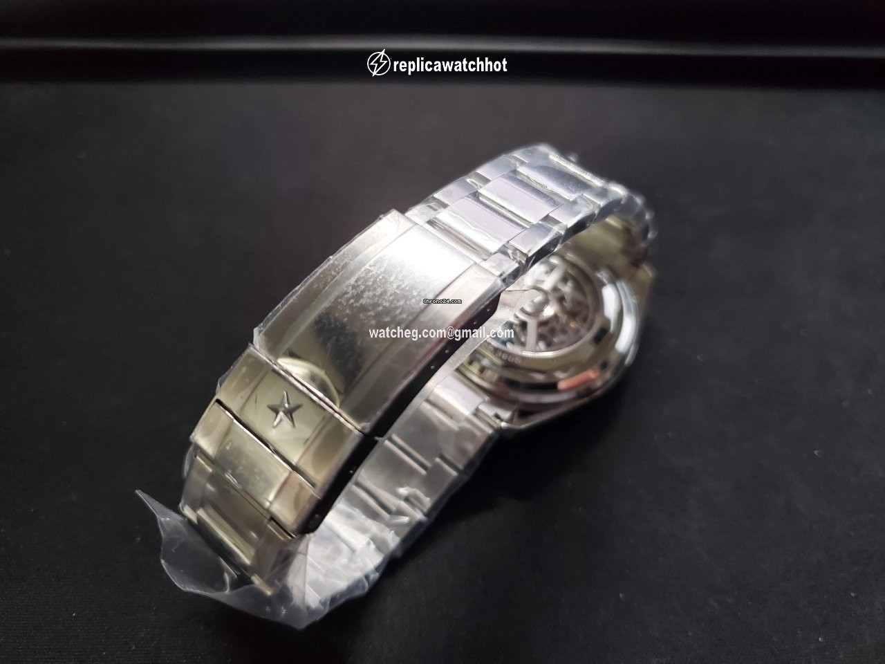 Zenith Mens watch Unisex Automatic Steel 03.3200.3600 69.M3200 3