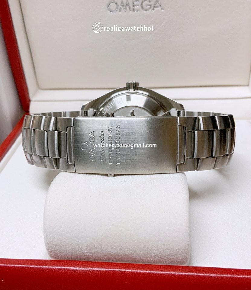Omega Seamaster Planet Ocean Mens watch Unisex Automatic Steel 2200.50.00 3