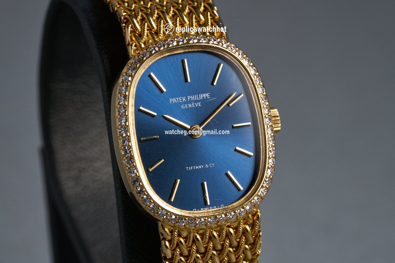 Patek Philippe Golden Ellipse Womens watch Manual winding Yellow gold 4498 3