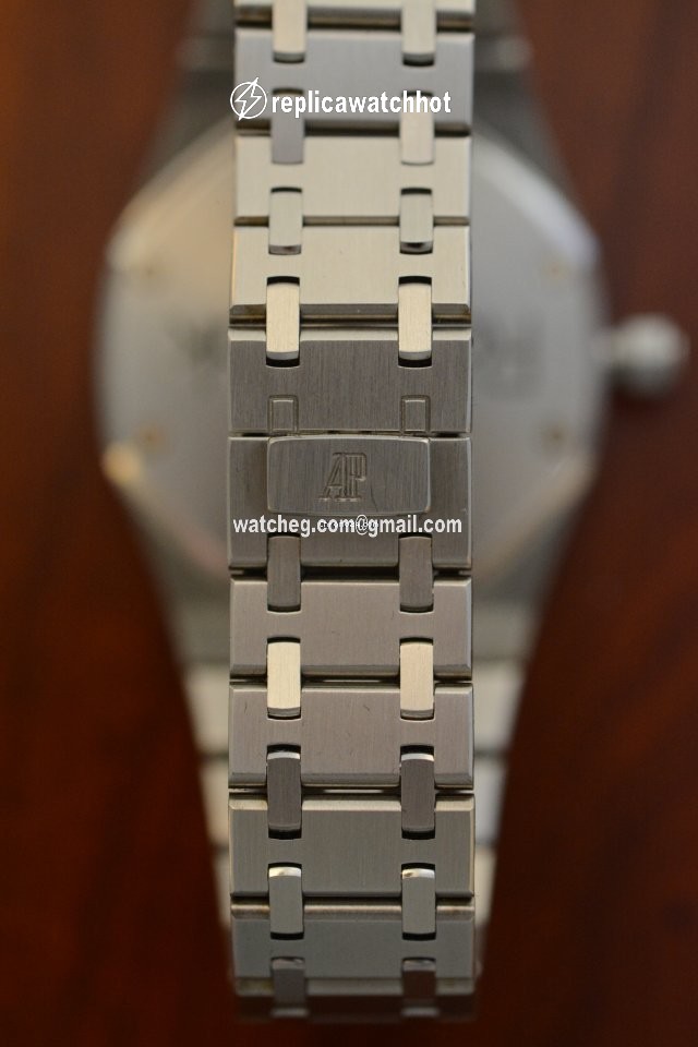 Audemars Piguet Royal Oak Mens watch Unisex Automatic Steel 14790ST.OO.0789ST.01 3