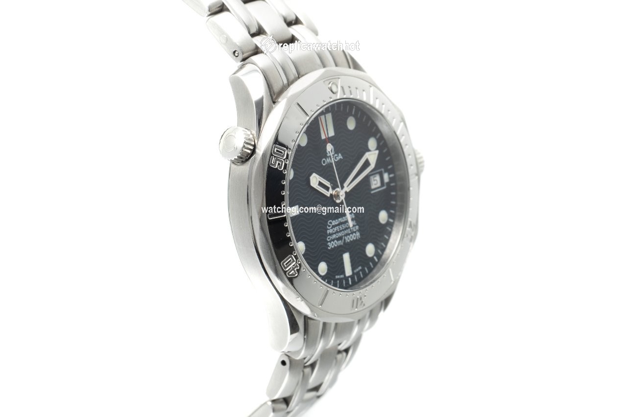 Omega Seamaster Diver 300 M Mens watch Unisex Automatic Steel 2532.80.00 3