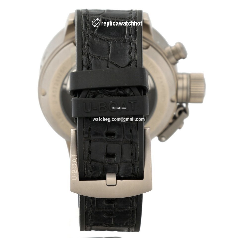 U-Boat Flightdeck Automatic Titanium 135.6175 3