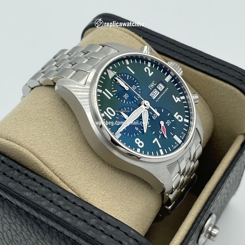 IWC Pilot Chronograph Mens watch Unisex Automatic Steel IW388104 3