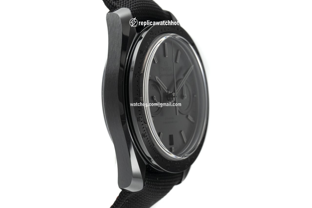 Omega Speedmaster Professional Moonwatch Mens watch Unisex Automatic Ceramic 311.92.44.51.01.005 3