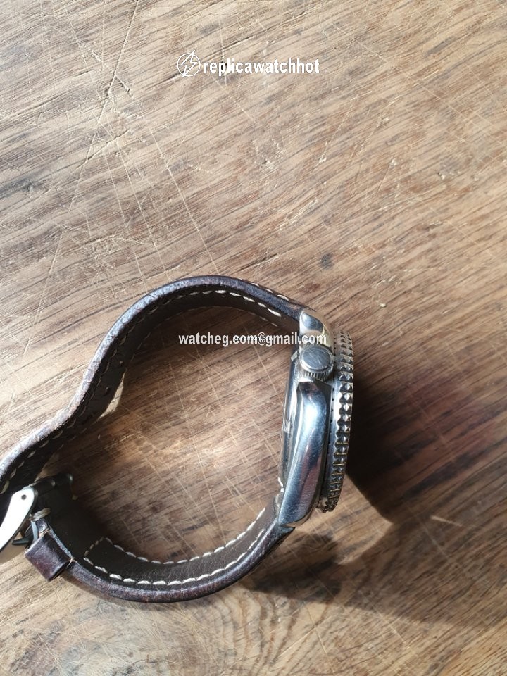 Seiko Mens watch Unisex 7002 7000 3