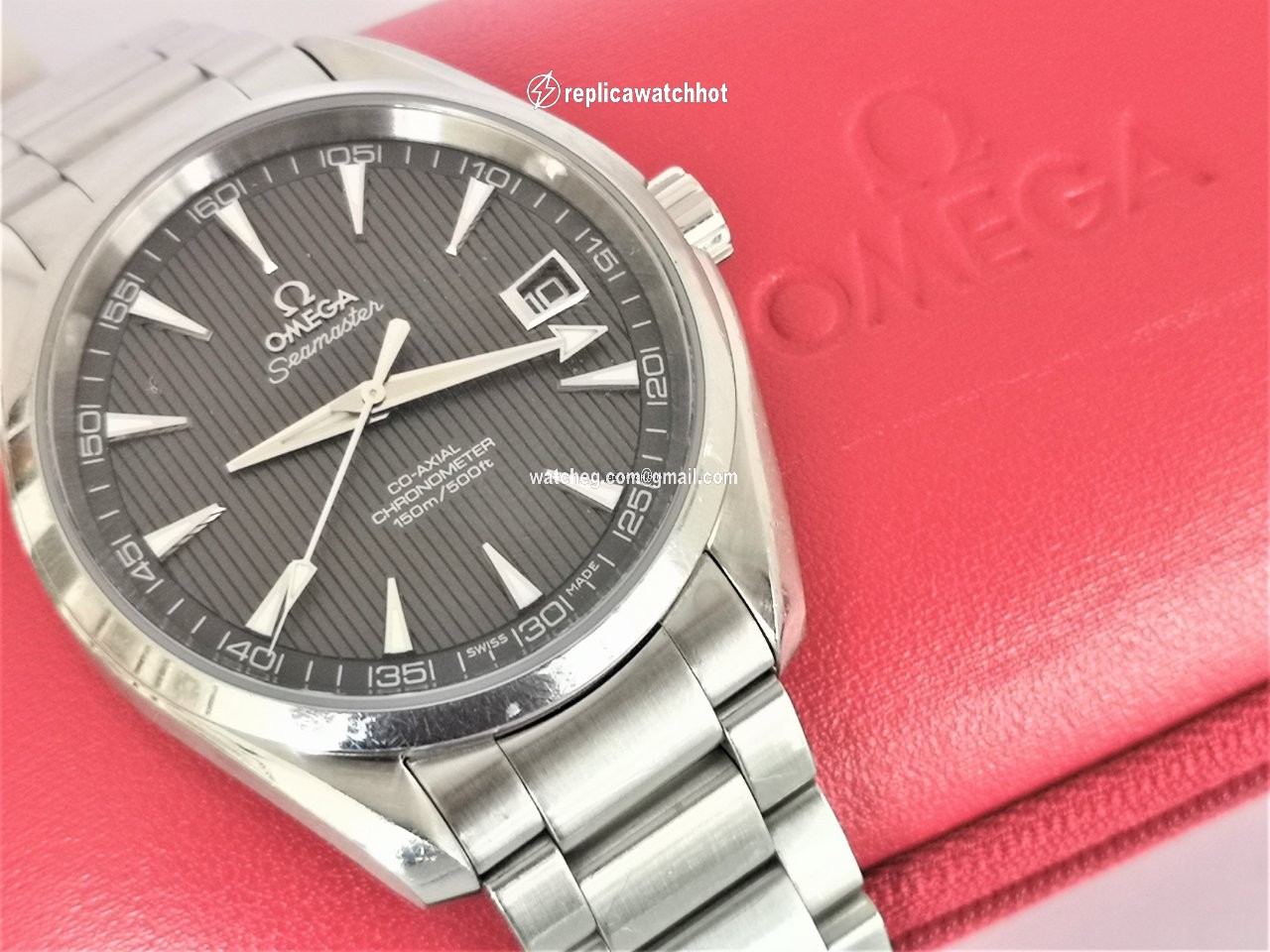 Omega Seamaster Aqua Terra Mens watch Unisex Automatic Steel 231.10.42.21.06.001 3
