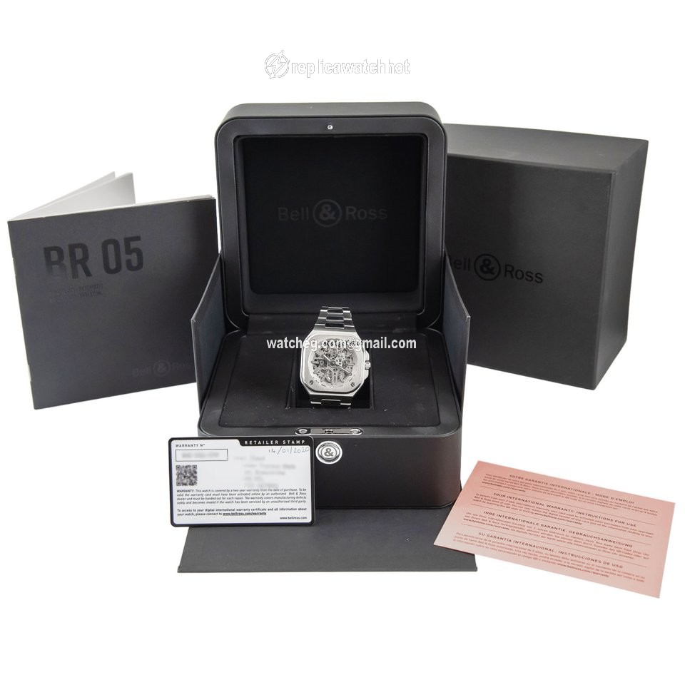 Bell & Ross BR 05 Mens watch Unisex Automatic Steel BR05A-GR-SK-ST SST 3
