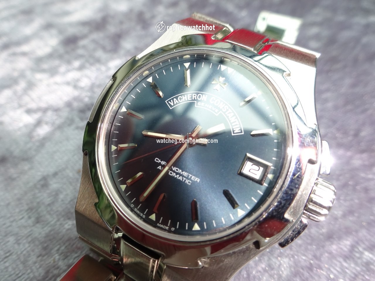 Vacheron Constantin Overseas Mens watch Unisex Automatic Steel 42040 3