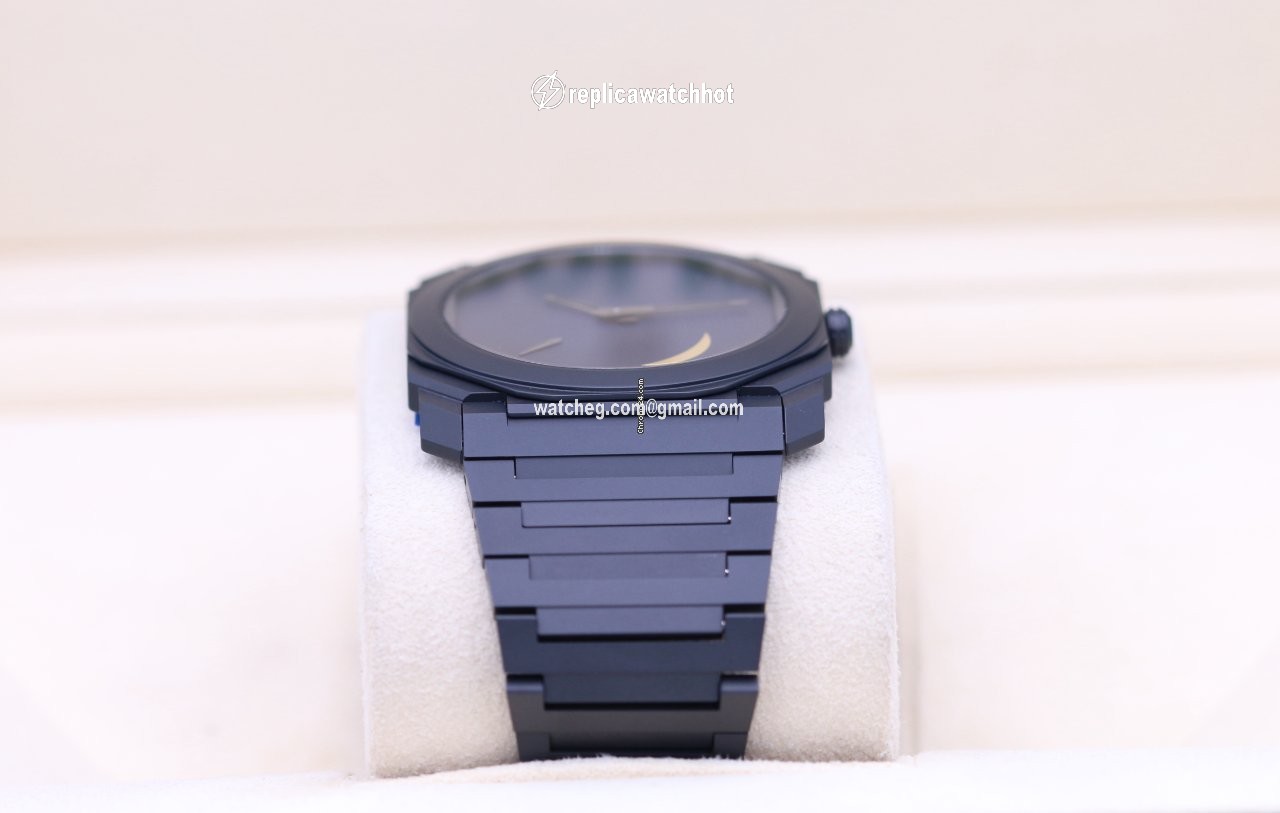 Bulgari Octo Mens watch Unisex Automatic Ceramic 103534 3