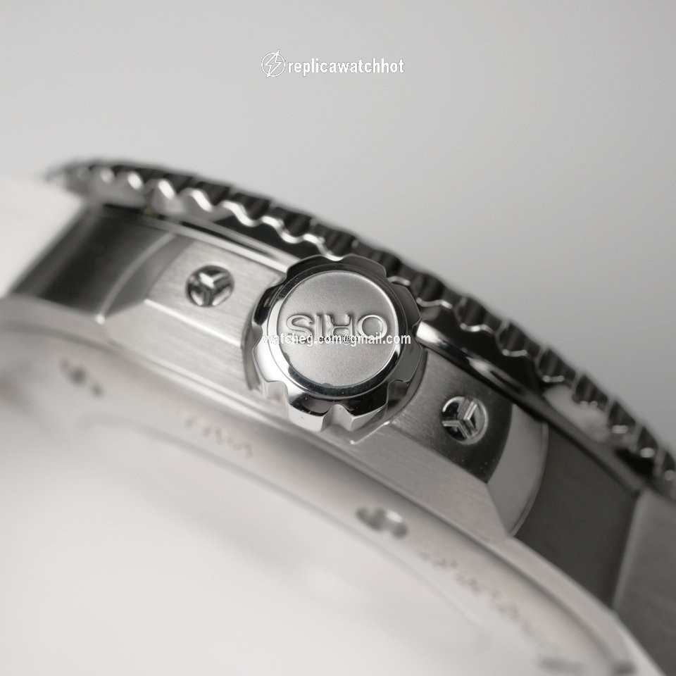 Oris Aquis GMT Date Mens watch Unisex Automatic Steel 01 798 7754 4135-07 8 24 05PEB 3